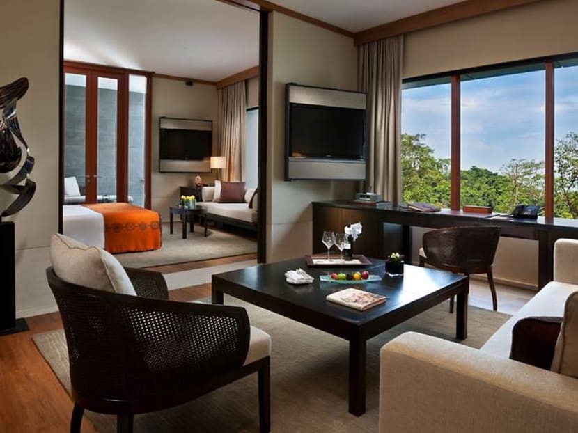 'Tis the season of giving: Bid for a hotel staycation, with proceeds going to charity 'Tis the season of giving: Bid for a hotel staycation, with proceeds going to charity