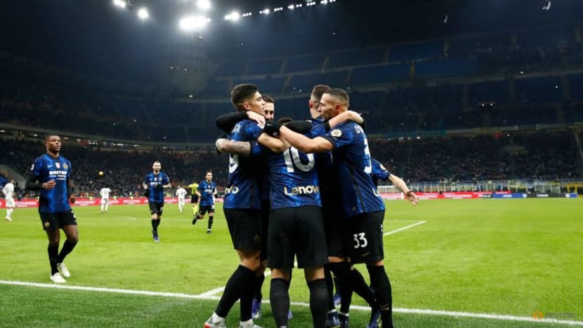 In-form Inter make light work of Spezia to extend unbeaten run In-form Inter make light work of Spezia to extend unbeaten run
