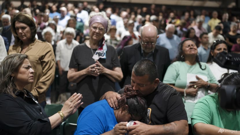 'Do something now': Mourners demand action after US school shooting 'Do something now': Mourners demand action after US school shooting