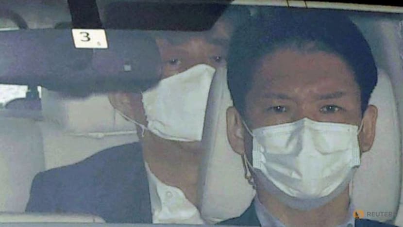 Japan's Abe returns from hospital, says to do his best at his job Japan's Abe returns from hospital, says to do his best at his job