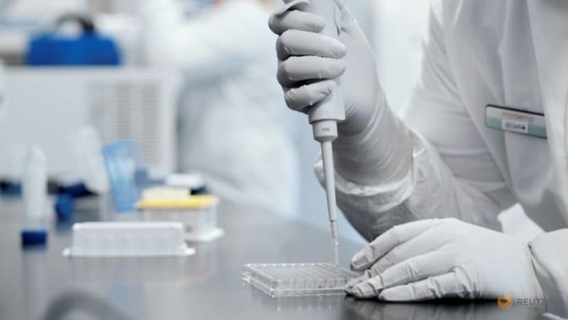 EU says first COVID-19 vaccinations possible by Christmas EU says first COVID-19 vaccinations possible by Christmas