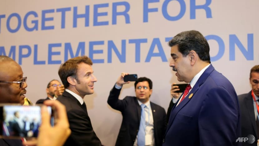 Macron accused of 'U-turn' over Maduro encounter Macron accused of 'U-turn' over Maduro encounter