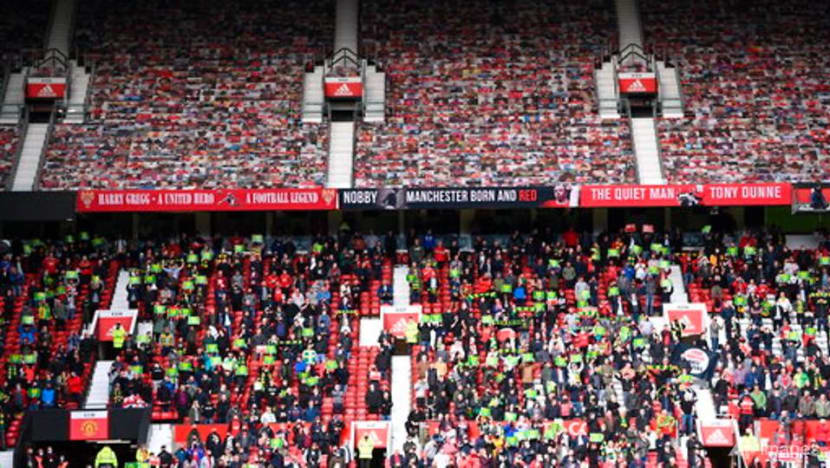 Premier League flexes financial muscle as fans flock back for new season Premier League flexes financial muscle as fans flock back for new season