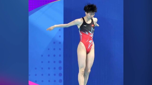 中国跳水“梦之队”包揽女子1米跳板金银牌