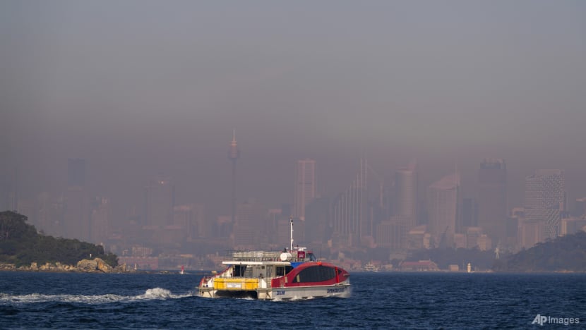 Sydney issues total fire bans as spring heatwave grips Australia Sydney issues total fire bans as spring heatwave grips Australia
