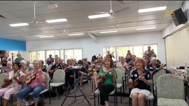 澳洲掀起尤克里里热潮 通过乐器推动社区凝聚力