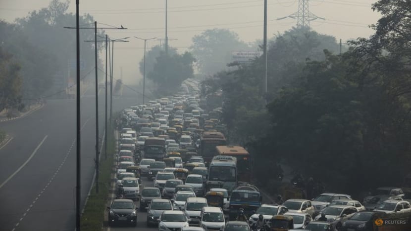 India shuts coal-fired power plants, schools in Delhi as smog worsens India shuts coal-fired power plants, schools in Delhi as smog worsens