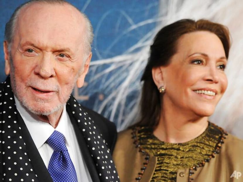 Les Miserables musical lyricist, Herbert Kretzmer, dies at 95 Les Miserables musical lyricist, Herbert Kretzmer, dies at 95