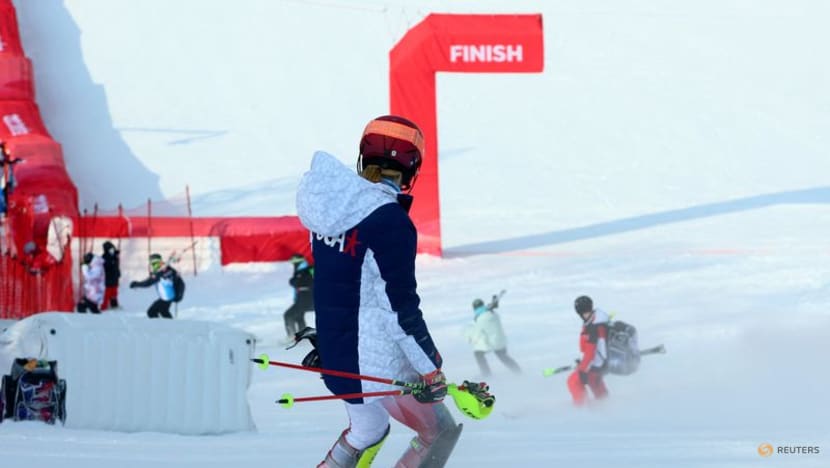 Alpine skiing: More woe for Shiffrin as she fails to finish slalom Alpine skiing: More woe for Shiffrin as she fails to finish slalom
