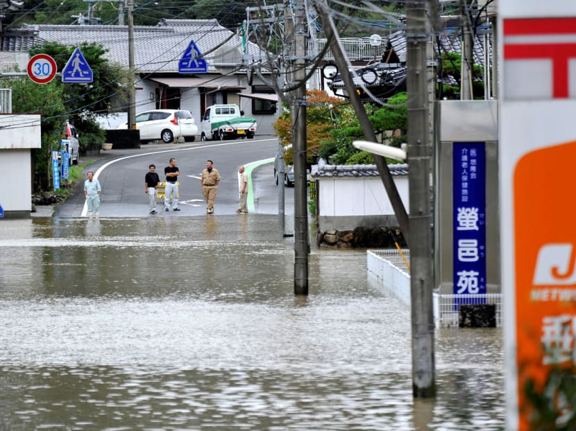 Gallery: Typhoon Malakas slams southern Japan, heading toward Tokyo