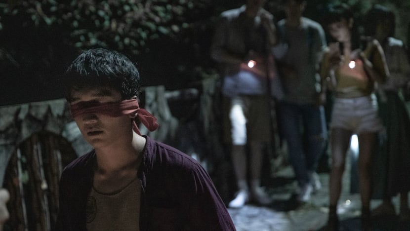 The Bridge Curse Review: Summer Meng Takes On Urban Legend In By-The-Numbers Supernatural Horror The Bridge Curse Review: Summer Meng Takes On Urban Legend In By-The-Numbers Supernatural Horror