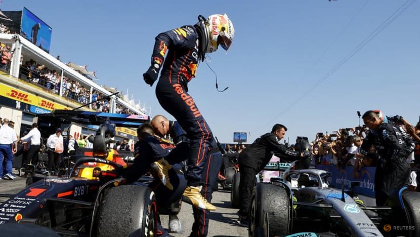 Verstappen wins in France after Leclerc crashes out Verstappen wins in France after Leclerc crashes out