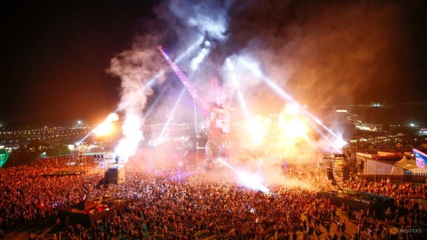 British music festivals ready to rock despite high COVID-19 cases British music festivals ready to rock despite high COVID-19 cases