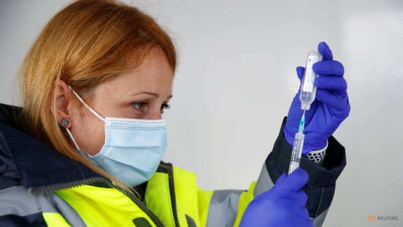Britain to give third COVID-19 vaccine doses to immunosuppressed Britain to give third COVID-19 vaccine doses to immunosuppressed