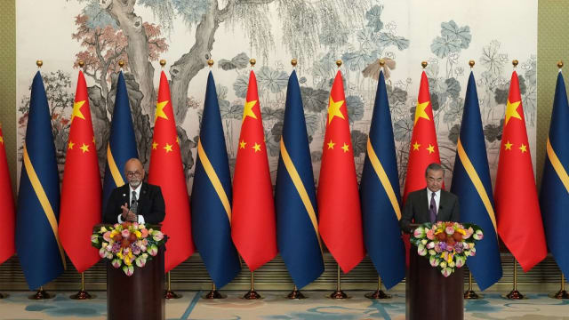 中国大陆和瑙鲁恢复外交关系