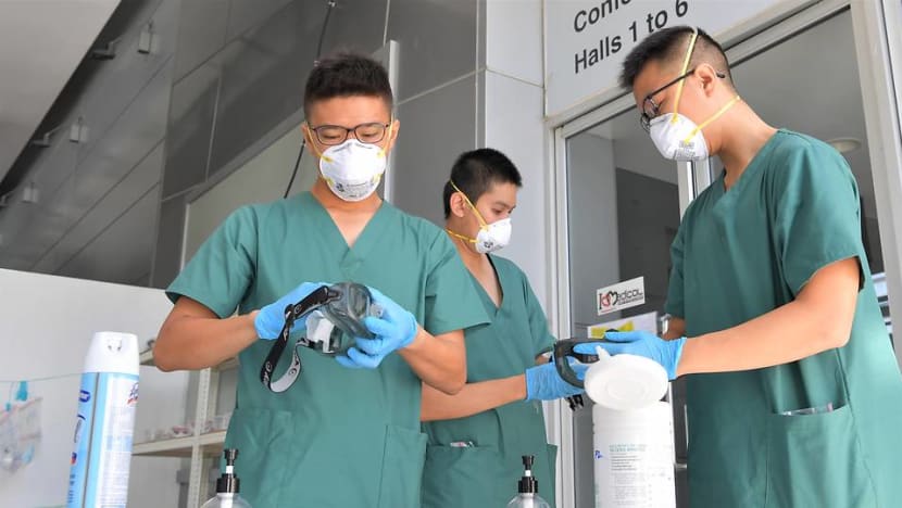 COVID-19: SAF medical personnel deployed at Singapore Expo community isolation facility COVID-19: SAF medical personnel deployed at Singapore Expo community isolation facility