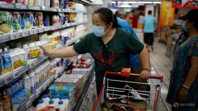 China should guide rates lower to support growth, former central bank official says China should guide rates lower to support growth, former central bank official says