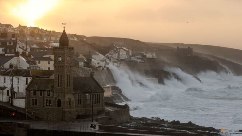 Storm Eunice batters Britain and Ireland, warning issued for London Storm Eunice batters Britain and Ireland, warning issued for London
