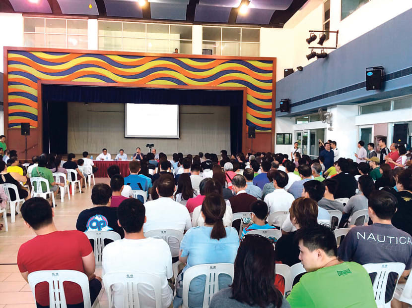 The dialogue yesterday was organised by the Sengkang West Citizens’ Consultative Committee and involved representatives from the HDB, URA and the company developing the temple. Photo: Sengkang West Citizens’ Consultative Committee