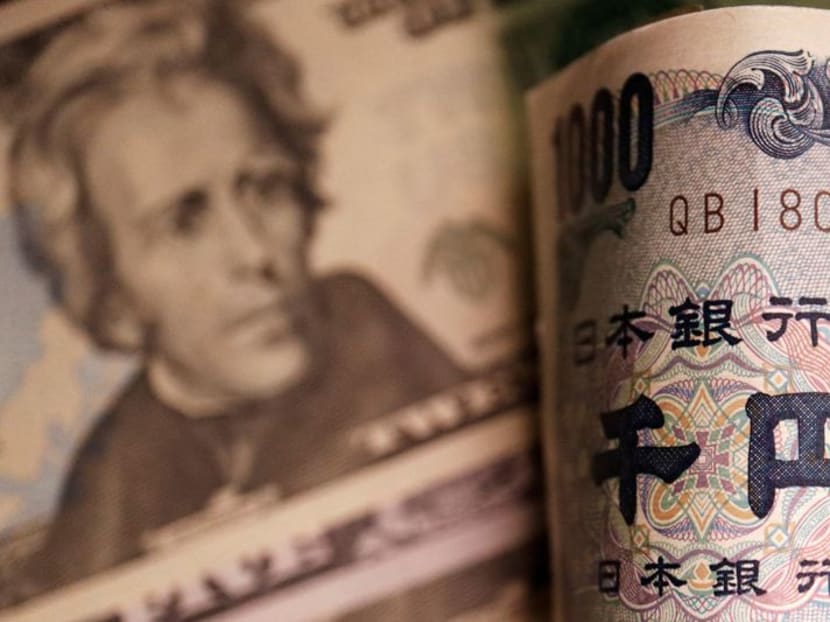 BOJ Tweak Stirs Yen Volatility Dollar Stays Down After US Data TODAY boj-tweak-stirs-yen-volatility-dollar-stays-down-after-us-data-today