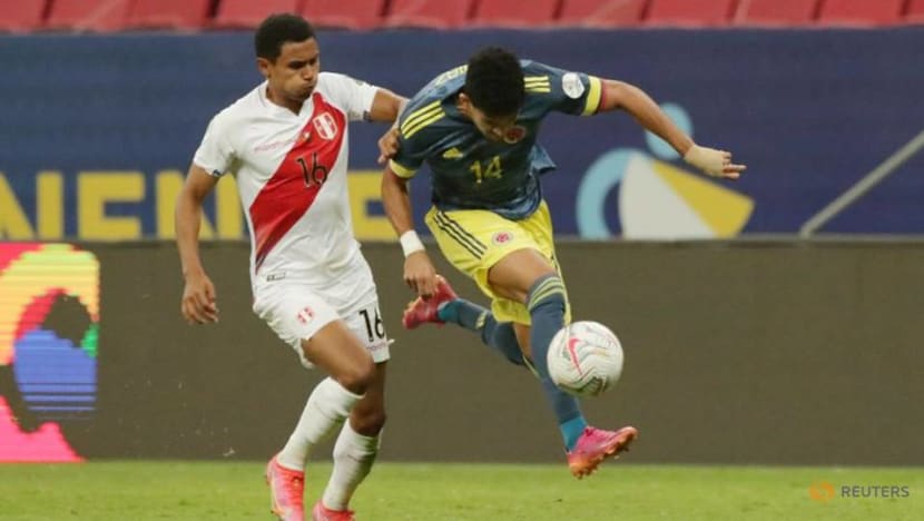 Soccer-Sensational Diaz winner gives Colombia third place in Copa Soccer-Sensational Diaz winner gives Colombia third place in Copa