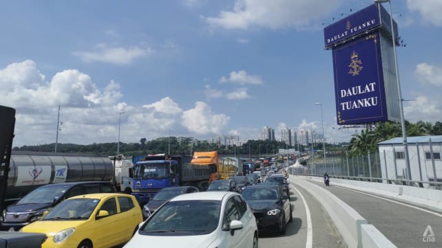 Johor budget 2023: Restructuring lanes, more e-gates among measures to ease Causeway congestion