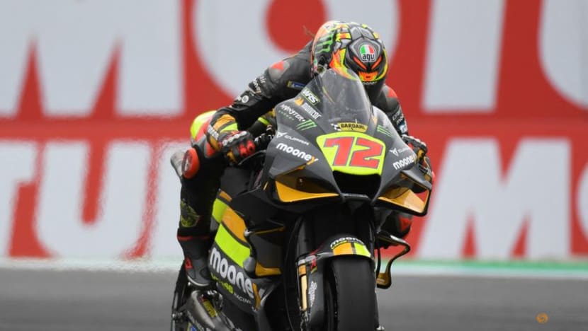 Bezzecchi claims first pole in Ducati grid lockout at Thai GP Bezzecchi claims first pole in Ducati grid lockout at Thai GP
