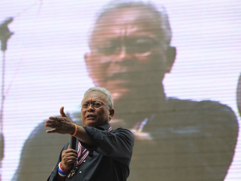 Anti-government protest leader Suthep Thaugsuban speaks to supporters in Bangkok, Thailand, Feb 27, 2014. Photo: AP