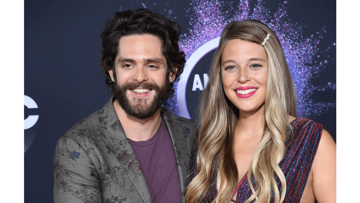 Thomas Rhett Welcome Third Daughter 8days 2476