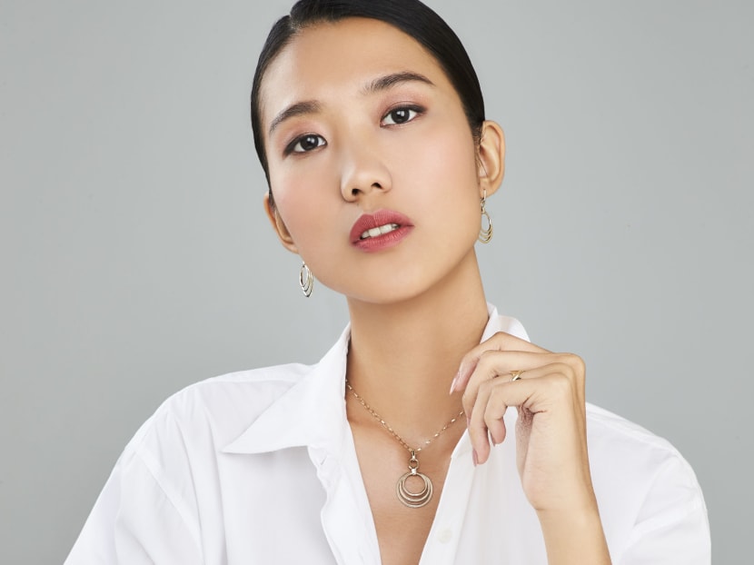 Poh Heng’s ORO22 22K gold jewellery celebrates the empowered woman of today Poh Heng’s ORO22 22K gold jewellery celebrates the empowered woman of today