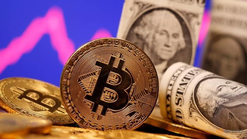 Bitcoin surges higher, narrows gap to record high