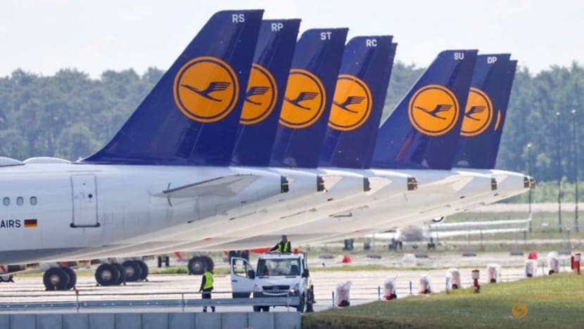 COVID-19: EU approves bailout for German airline Lufthansa COVID-19: EU approves bailout for German airline Lufthansa