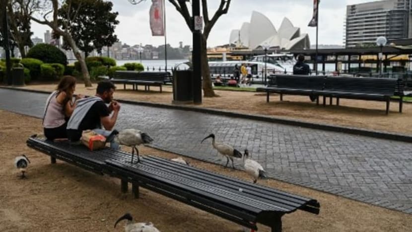Sydney buka semula bandar 'selepas 100 hari yang panjang'