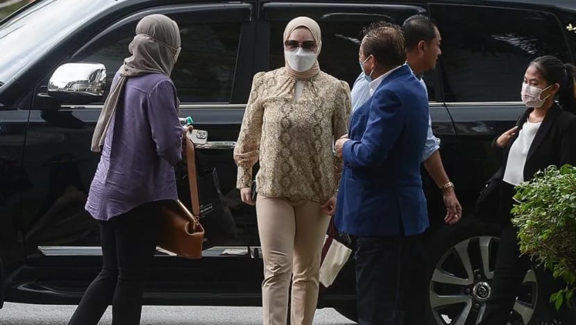 Kes rasuah Zizie Izette dipindah, didengar bersama kes suami pada 11 Okt Kes rasuah Zizie Izette dipindah, didengar bersama kes suami pada 11 Okt