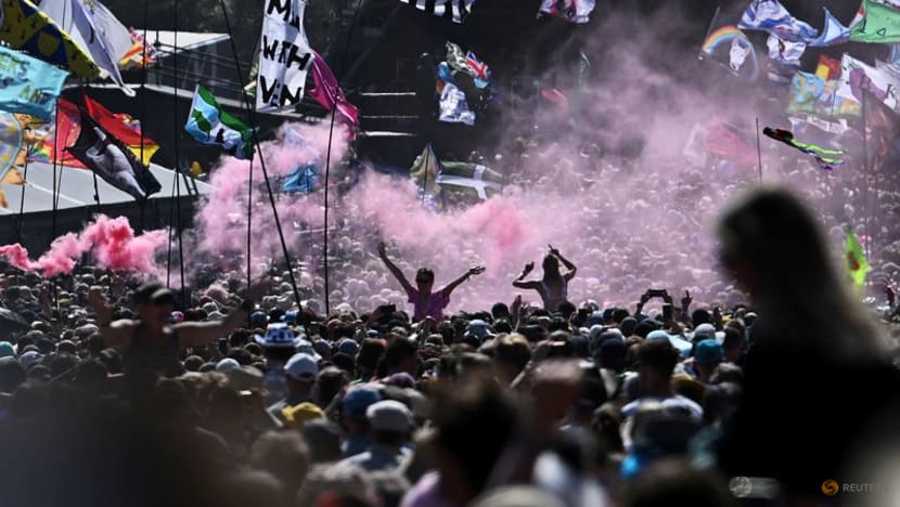 Diana Ross spreads the love at Glastonbury Diana Ross spreads the love at Glastonbury
