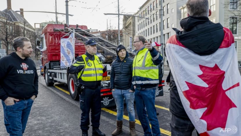 Canada-style convoy blocks Netherlands' The Hague