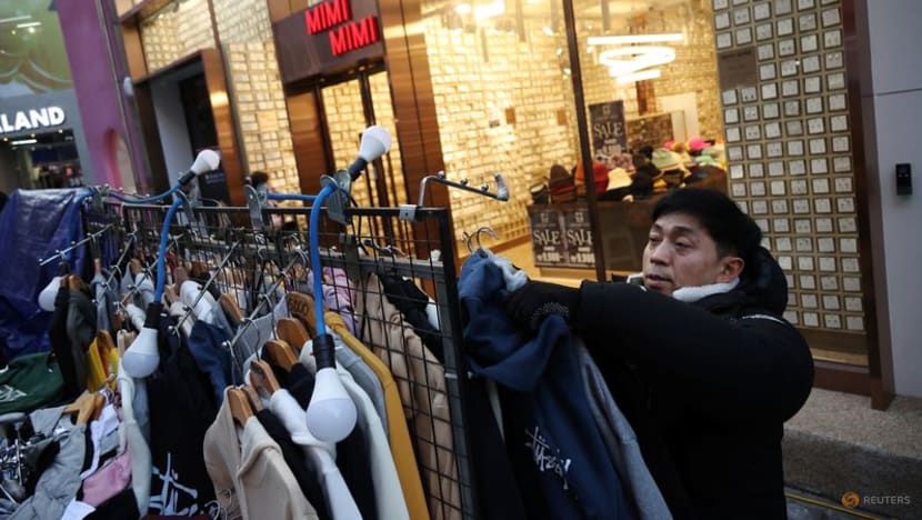 Asian tourism-focused businesses ready for China rebound as border reopens 2 2023 01 10t043942z 2 lynxmpej09036 rtroptp 3 health coronavirus china business