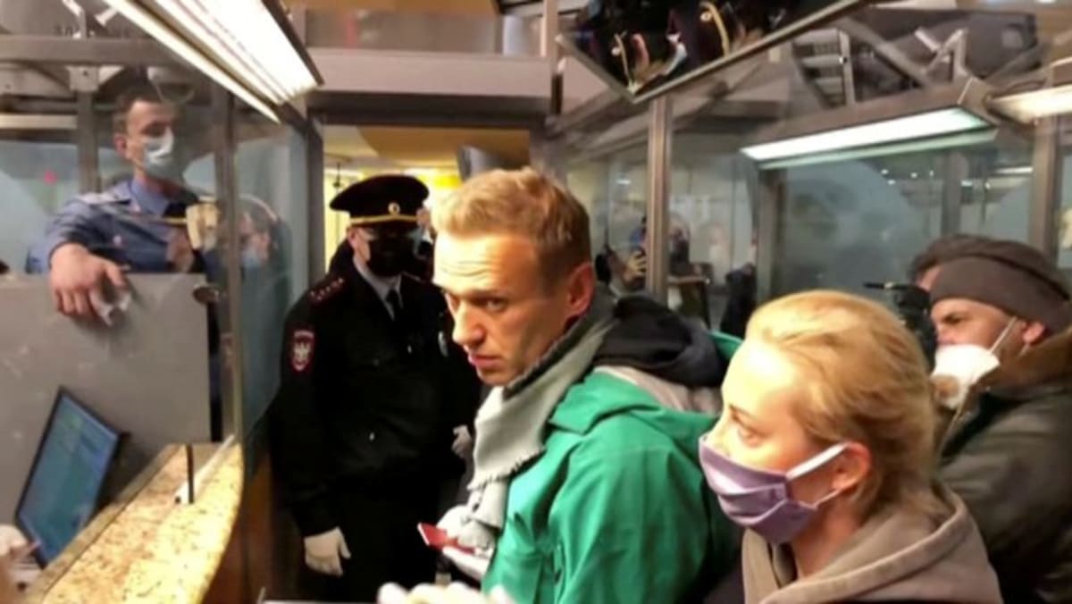 Navalny, potret kritikus Kremlin, memenangkan Oscar untuk film dokumenter terbaik