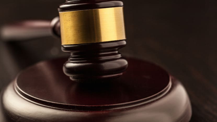 istock gavel court