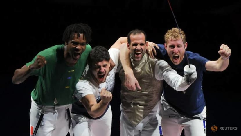 Olympics-Fencing-France wins gold in men's team foil Olympics-Fencing-France wins gold in men's team foil