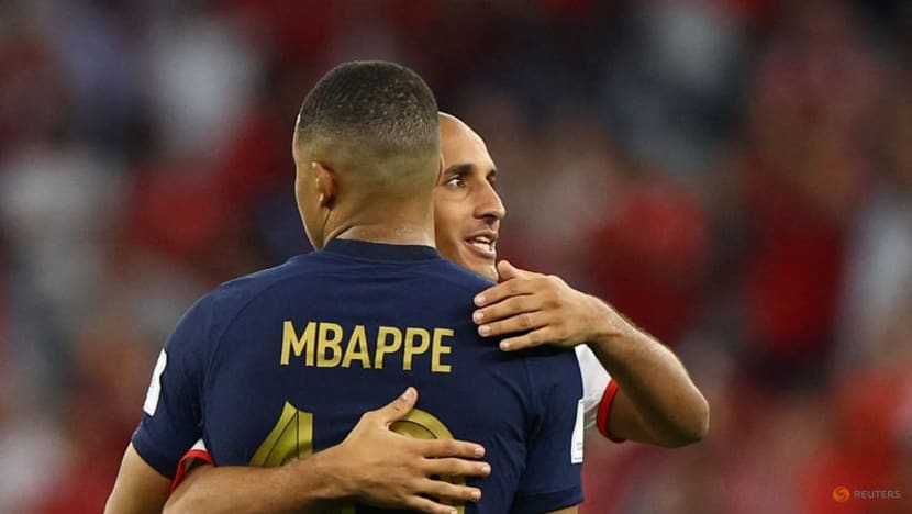 France on a tightrope as knockout phase looms France on a tightrope as knockout phase looms
