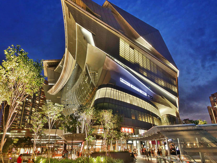 Located next to the Buona Vista MRT Interchange, The Star Vista is part of a 15-storey integrated development that also includes a 5,000-seat auditorium.