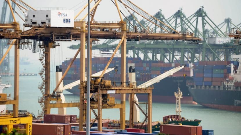 Singapore's exports fall 8.9% in August, marking sixth straight month of decline Singapore's exports fall 8.9% in August, marking sixth straight month of decline