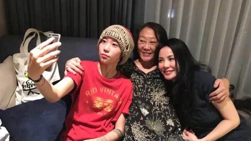 Faye Wong’s daughter posts picture of mystery man on Instagram