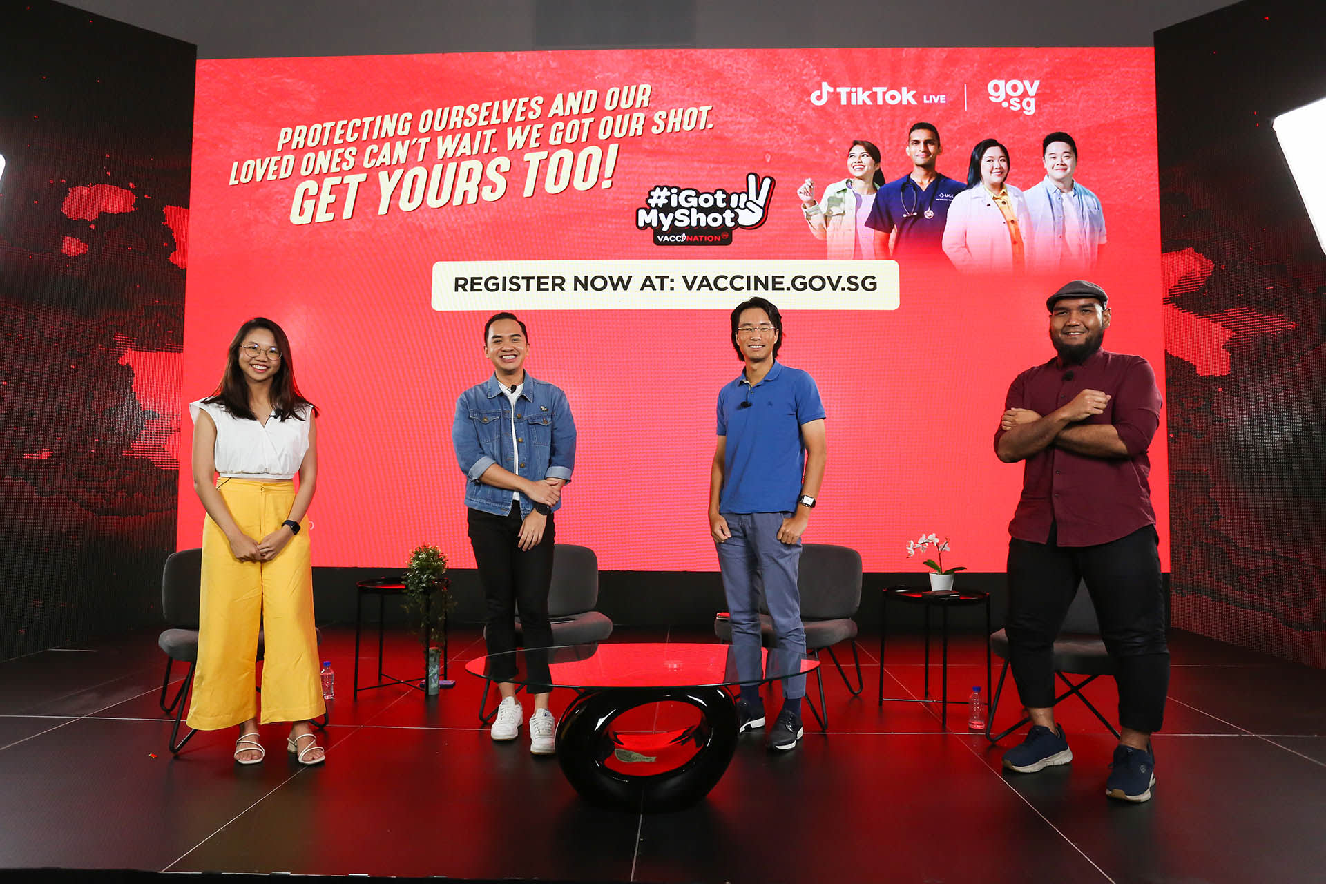 What Goes On During Contact Tracing? Do Covid-19 Survivors Need To Get Vaxxed? — & Other Things We Learnt From A TikTok Livestream What Goes On During Contact Tracing? Do Covid-19 Survivors Need To Get Vaxxed? — & Other Things We Learnt From A TikTok Livestream