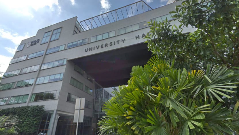 Woman accused of embezzling money from cafe at NUS jumps bail, warrant of arrest issued Woman accused of embezzling money from cafe at NUS jumps bail, warrant of arrest issued