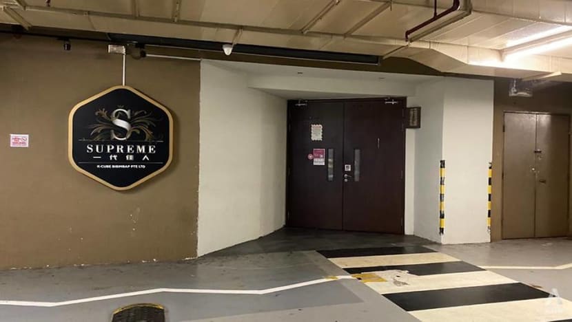 Existing COVID-19 dine-in rules to remain despite 'potentially huge’ KTV lounge cluster: Ong Ye Kung Existing COVID-19 dine-in rules to remain despite 'potentially huge’ KTV lounge cluster: Ong Ye Kung
