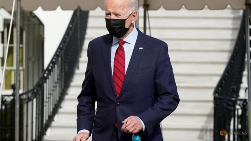 Biden defends workers' rights, warns of 'threats' as Amazon employees vote on union Biden defends workers' rights, warns of 'threats' as Amazon employees vote on union