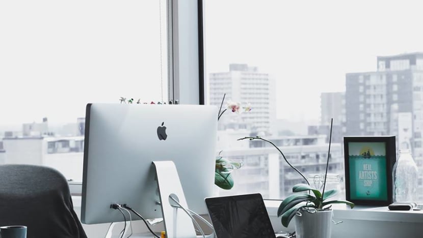 Commentary: Beware the office slacker in your midst Commentary: Beware the office slacker in your midst