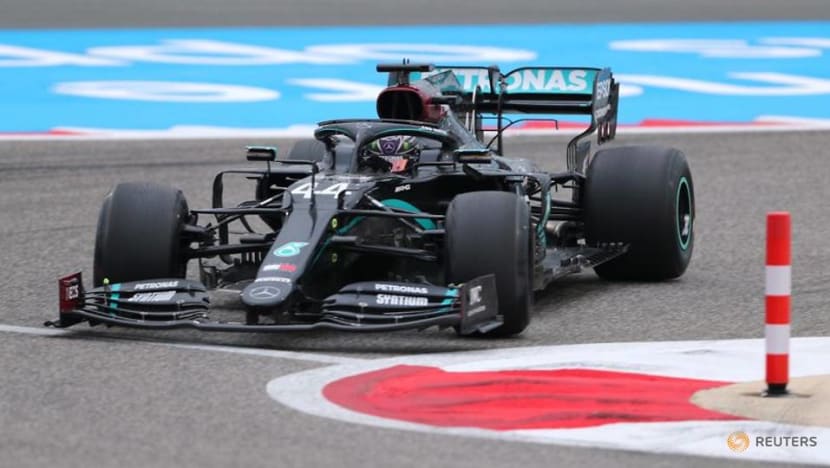 Formula 1: Hamilton fastest in Bahrain GP practice, Albon crashes Formula 1: Hamilton fastest in Bahrain GP practice, Albon crashes